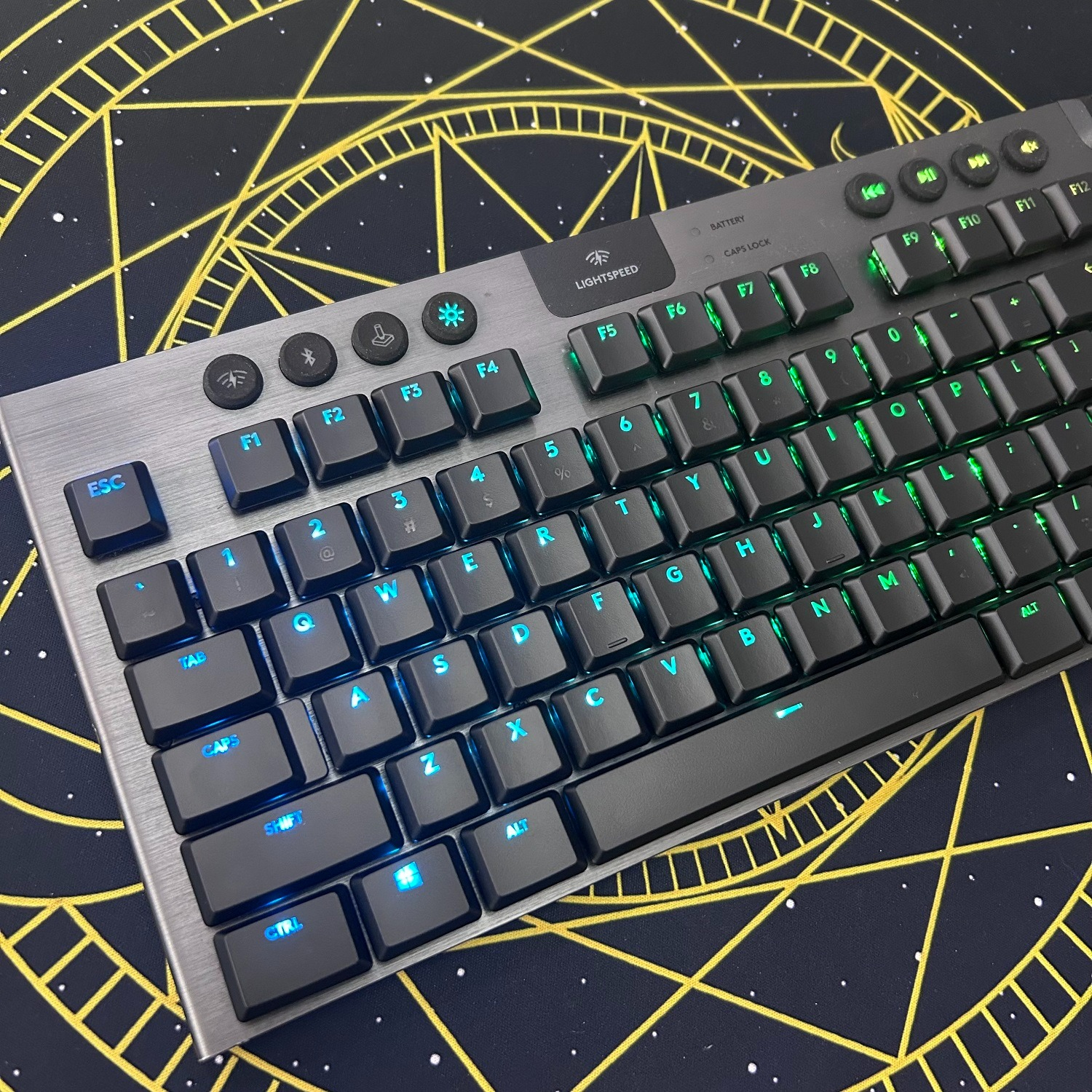 New DIY backlight replacement  - Gaming Keyboard Tkl のレビューと価格