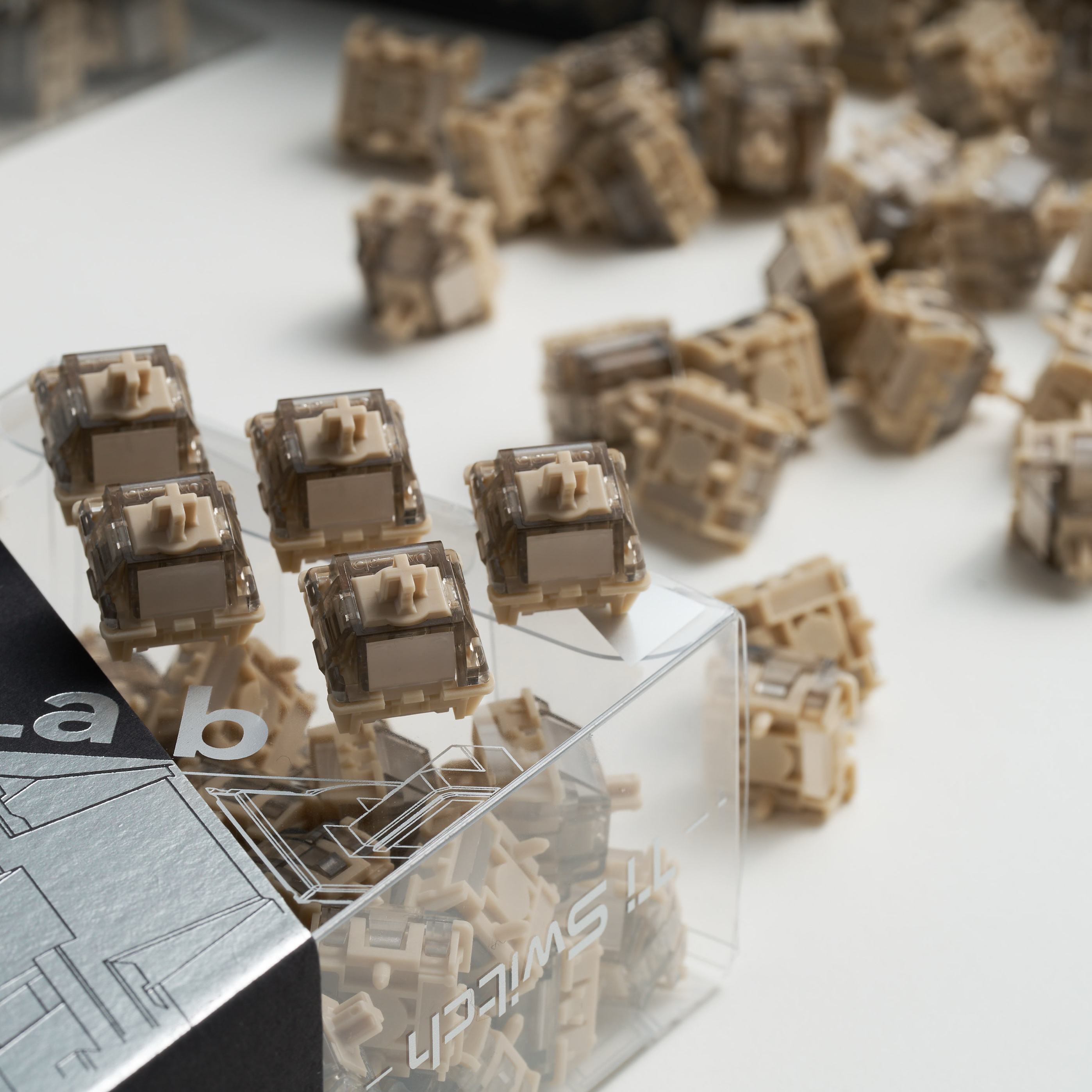 Owlab Ti HE Keyboard Magnetic  - Gaming Keyboard Hall Effect のレビューと価格
