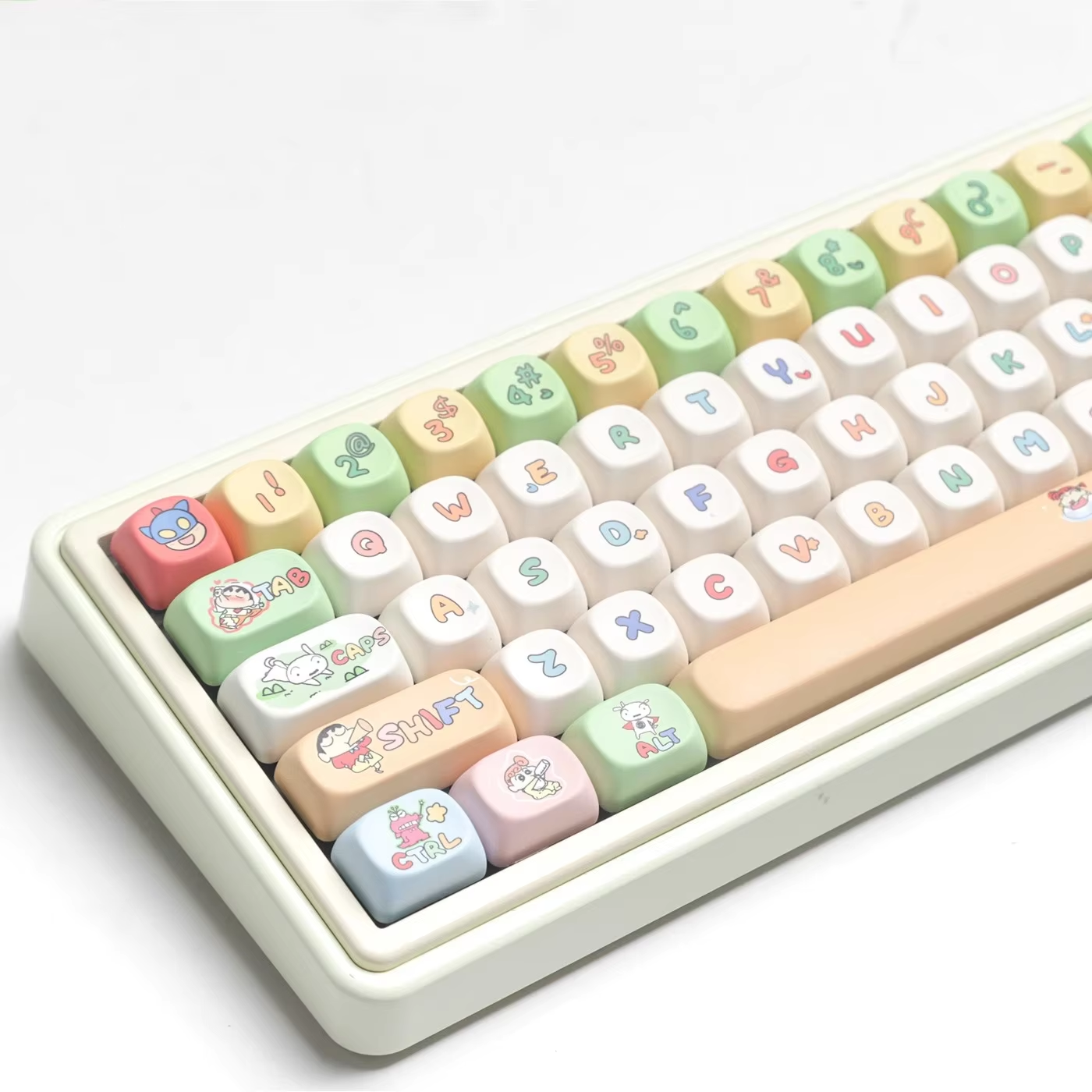 Crayon Shin-chan MOA Keycap Cu - Gaming Keyboard Mechanical のレビューと価格