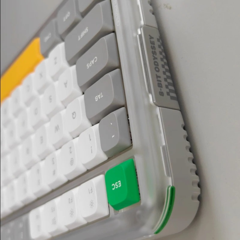 NuPhy Kick75 Keyboard Tri-Mode - Gaming Keyboard That Is Quiet のレビューと価格