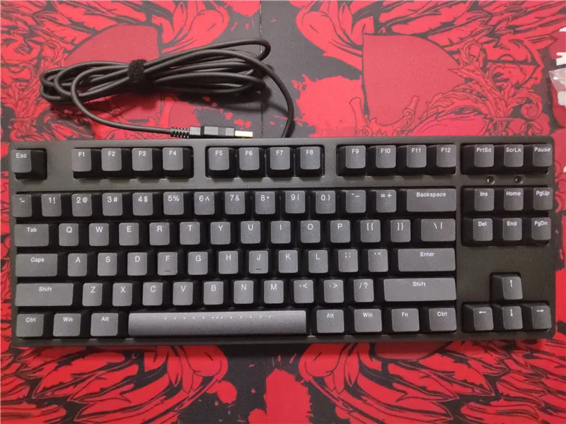 IKBC Wired Vintage C87 cherry  - Gaming Keyboard Tkl のレビューと価格